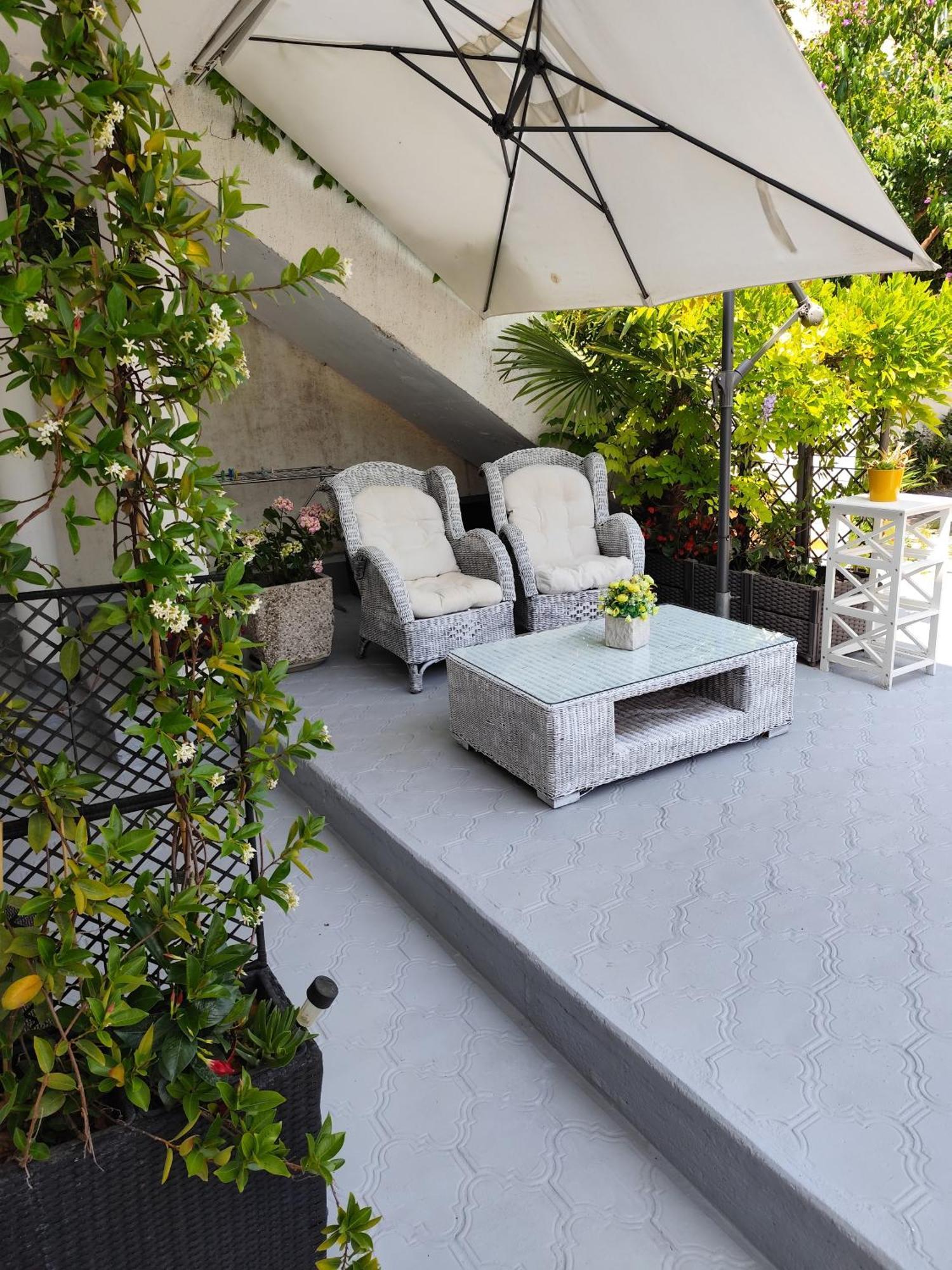 Poretti For 2,in Center Parking Free In The Yard,6 Min Walk Apartman *
